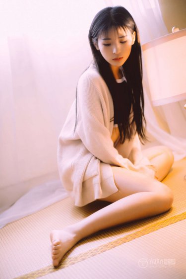 春深日暖